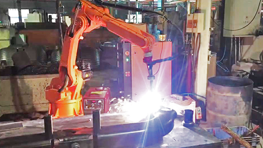 新能源汽車動力后支撐板等離子切割